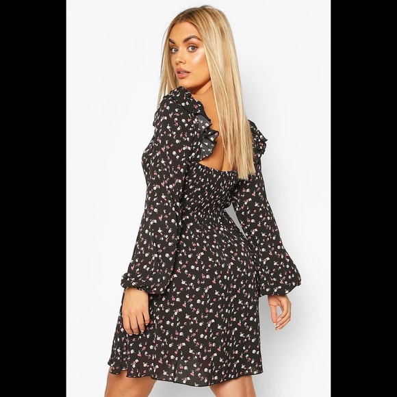 Boohoo Size 12 Black Ditsy Floral Print Mini Dress Front Lace-Up Neckline - Picture 2 of 6